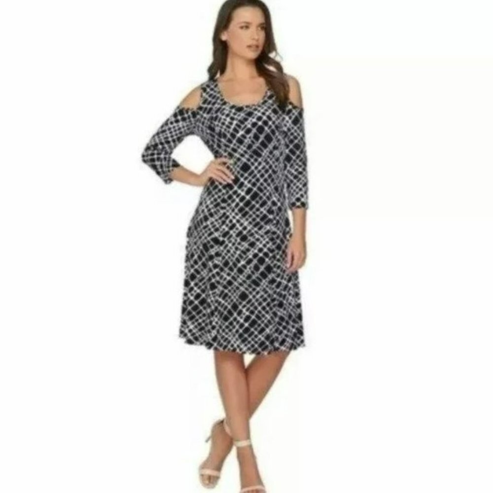 Susan Graver Printed Liquid Knit Cold Shoulder Black White Dress Size L